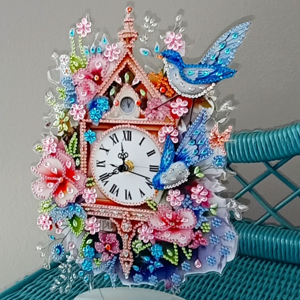 New Handmade Beaded Bird Clock - Picture 2 of 8